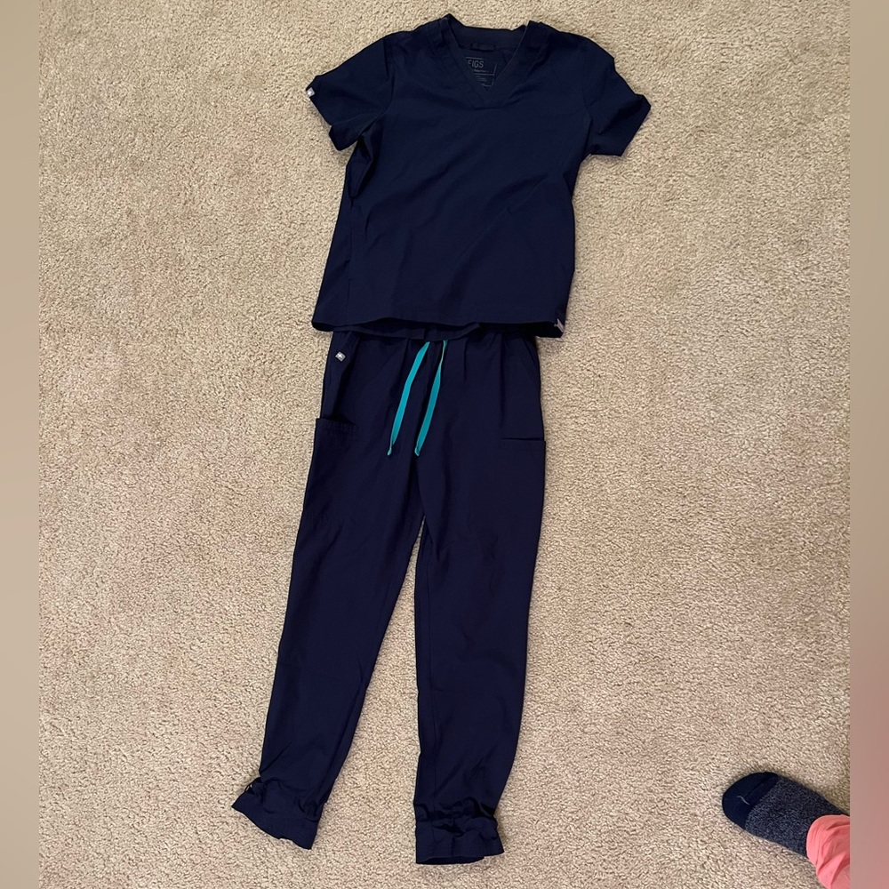 Figs FREEX Scrub Set in Navy